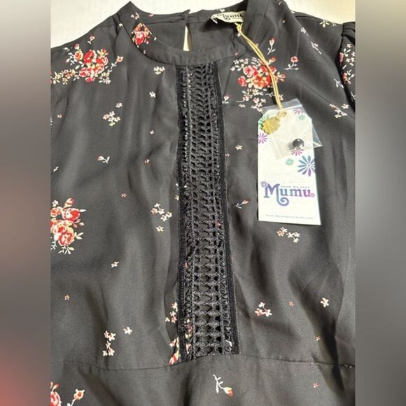 Show me Your MuMu Black Floral Tunic Top, size S NWT - Picture 7 of 15